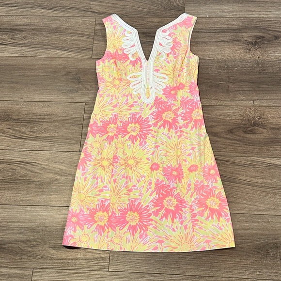 Lilly Pulitzer Janice Shift Dress in Resort White Sun Kissed Pink and Yellow - Picture 4 of 10